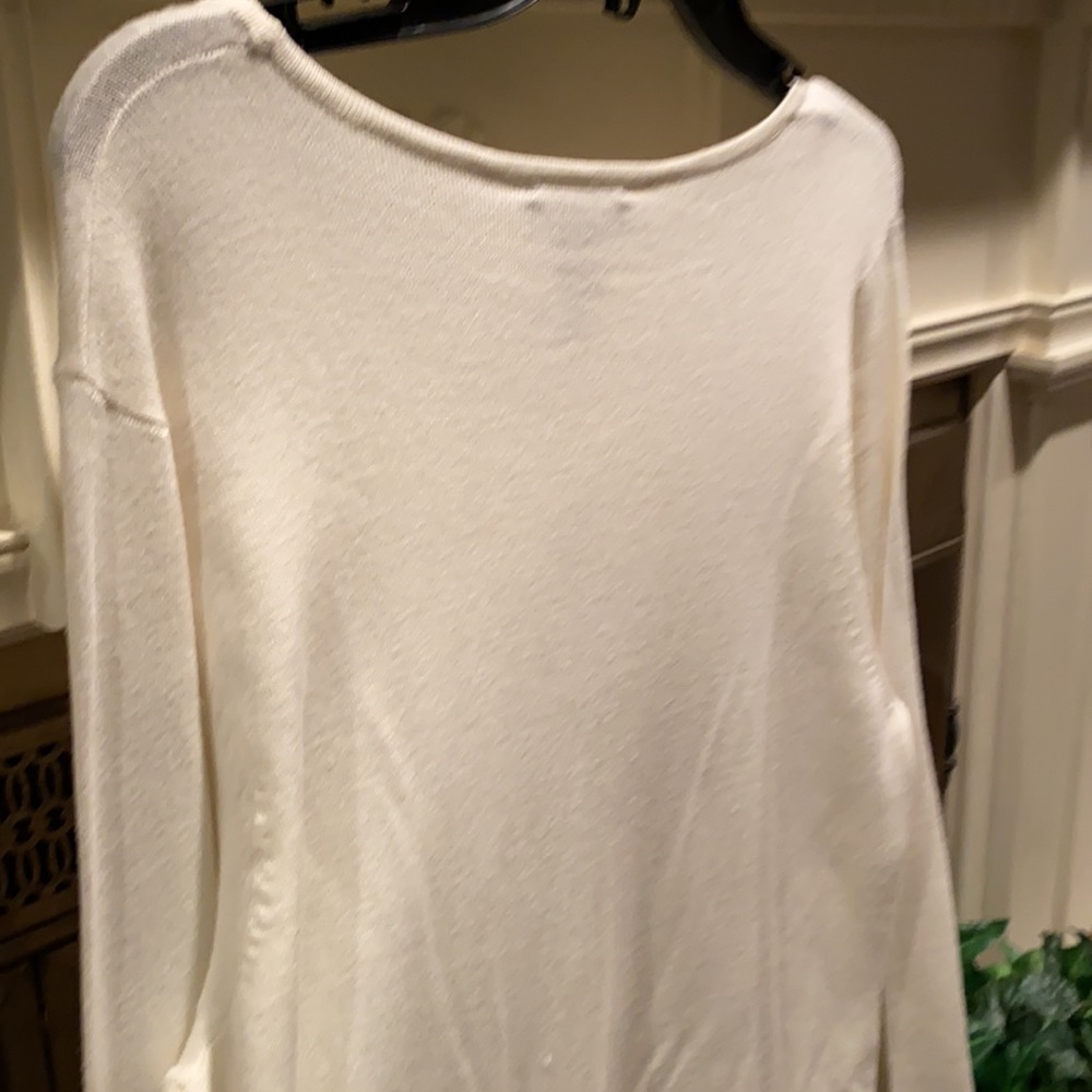 Sweater - Picture 4 of 6